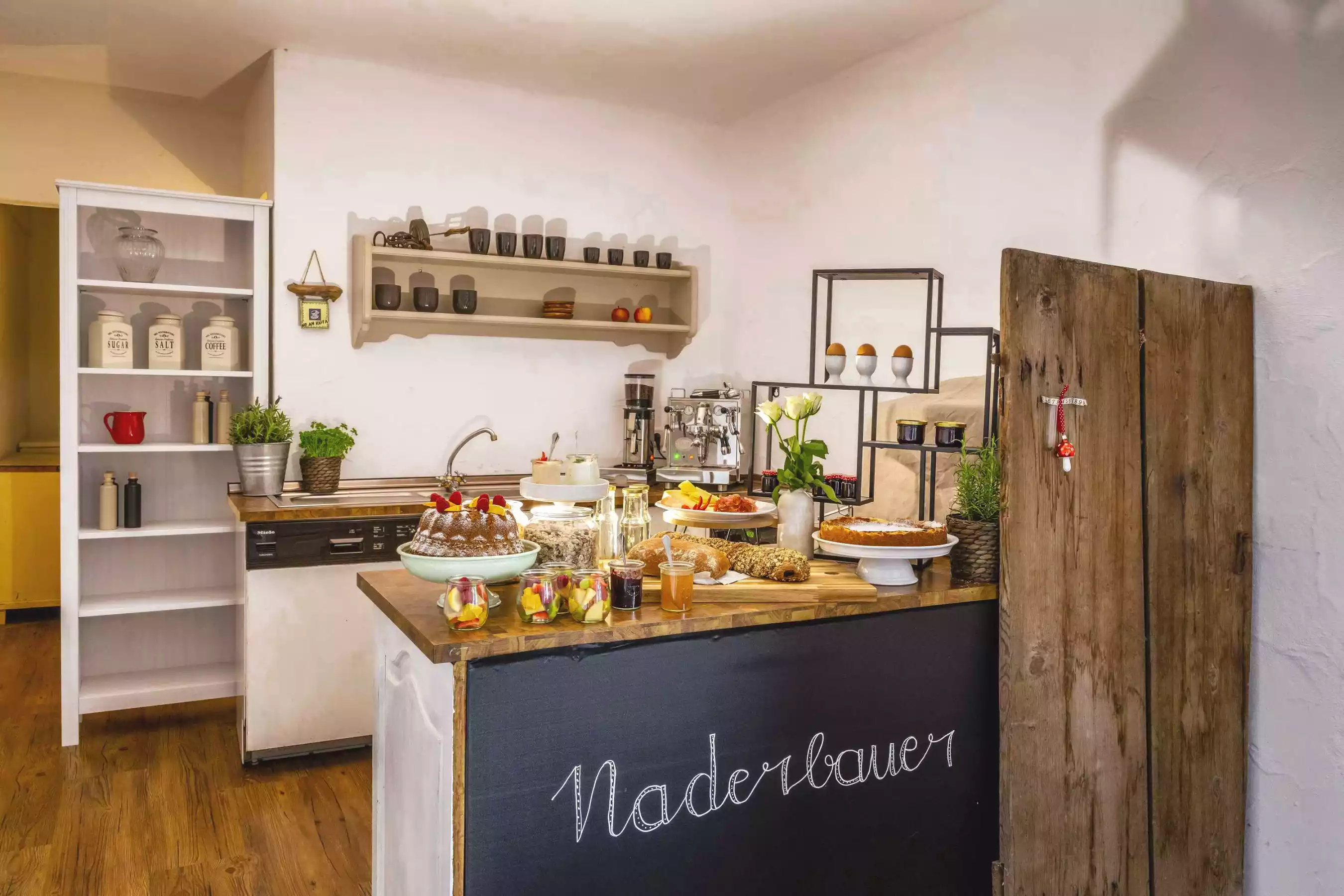 Verwöhnfrühstsück Bauernhofurlaub Luxus